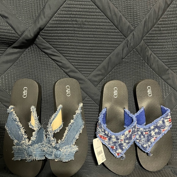 Cato Shoes - (2) NWT WOMENS FLIP FLOPS SIZE 8